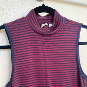 Gap sleeveless mock neck